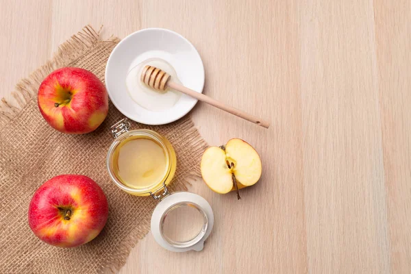 Jewish Holiday Rosh Hashanah Background Honey Apples Wooden Table — Stock Photo, Image