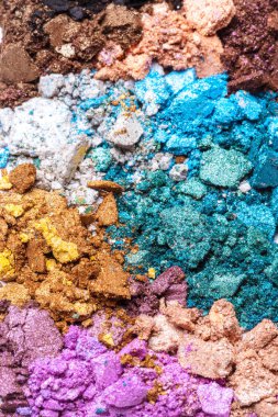 Beyaz arka plan üzerinde izole renkli kaptırdın.