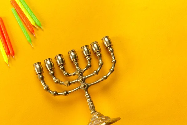 Antika Rituella Candle Menorah Med Ljus — Stockfoto