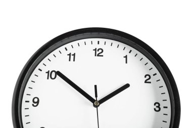 Basit klasik siyah ve beyaz yuvarlak duvar saati 