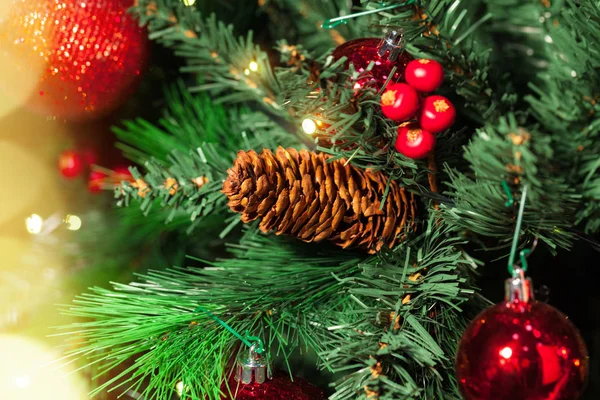 Primer Plano Del Árbol Navidad Decorado Fotos de stock libres de derechos
