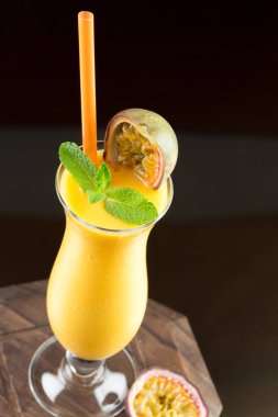 tutku meyve suyu, yakın