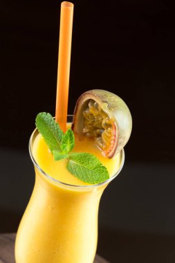 arka planda, tutku meyve suyu kapat