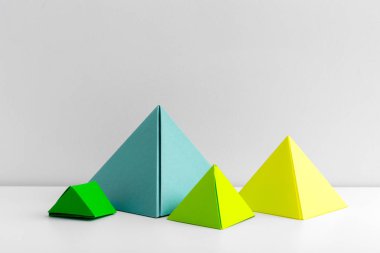 Renkli geometrik arka plan yakın kadar yumuşak odak