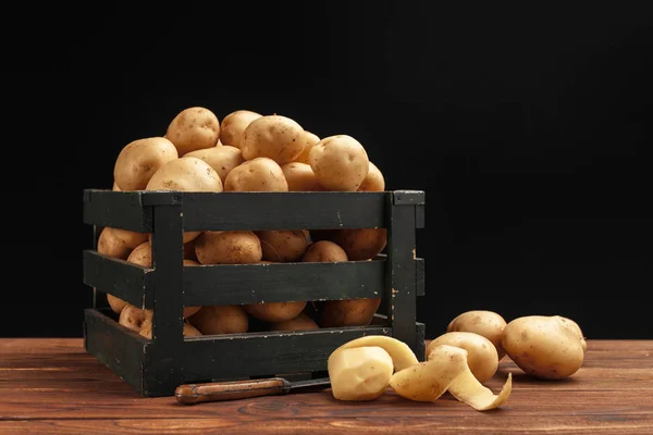 Fresh Potatoes Basket — Stock Photo, Image