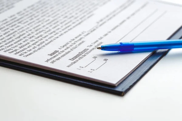 Υπογραφή Νομικής Σύμβασης Αγοράστε Συμβόλαιο Πώλησης Ακίνητης Περιουσίας — Φωτογραφία Αρχείου