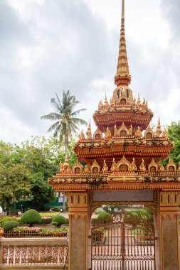 gündüz cephe manzaraya tapınağın Pai, Tayland 