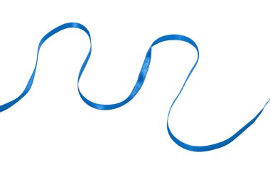 Mavi kurdele yayı beyaz arkaplanda izole edildi