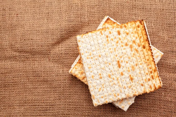 Pan Plano Matzo Para Celebraciones Judías Alta Fiesta Sobre Mesa — Foto de Stock