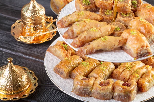 Baklava Postre Turco Hecho Pastelería Fina Nueces Miel — Foto de Stock