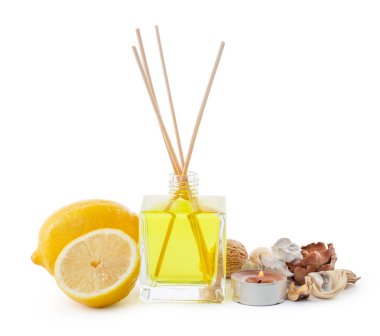 Limonlu parfüm çubuğu ya da parfüm yayıcı. 