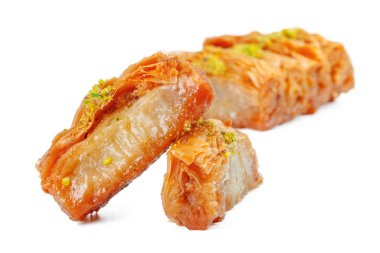 Türk Ramazan Tatlısı Baklava beyazı izole etti