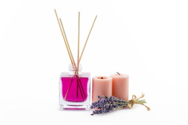 Bir şişe aroma esansı yağ ya da spa ya da kuru çiçekli doğal koku yağı.