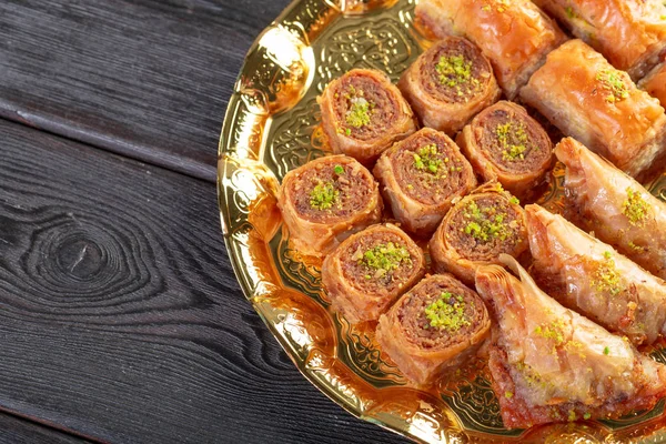 Homemade Baklava Nuts Honey Syrup — Stock Photo, Image