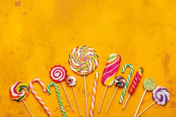 Dużo Kolorowych Cukierków — Zdjęcie stockowe