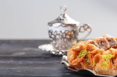 Geleneksel doğu tatlıları ile arka plan. Farklı Arap tatlıları