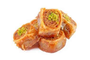 Türk Ramazan Tatlısı Baklava beyazı izole etti
