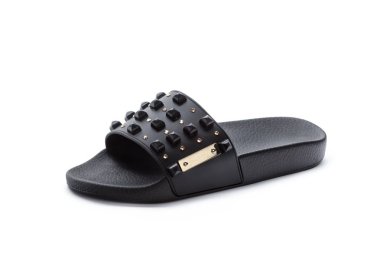 Beyaz arka planda izole kadın yaz düz ayakkabı