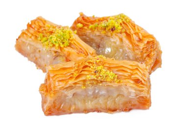 Türk Ramazan Tatlısı Baklava beyazı izole etti