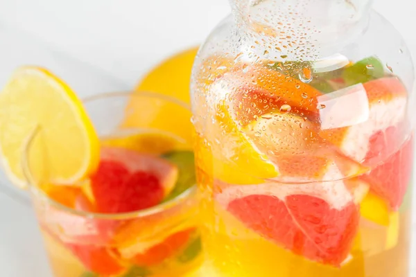 Цитрусовый Лимонад Летний Напиток — стоковое фото