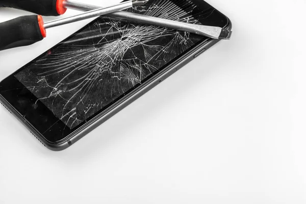 Мобильный Телефон Сломанным Экраном — стоковое фото