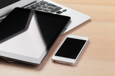 Bilgisayarı dijital tablet ve akıllı telefonla aç