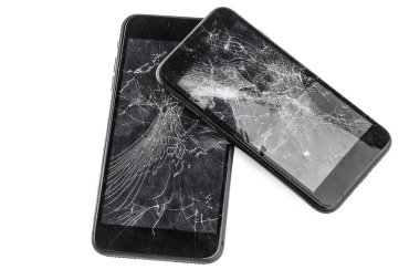 Bozuk ekranlı cep telefonu