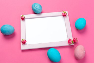 Paskalya tatili için paskalya süslemeleri üst görünümü kapatın