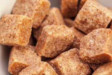 Esmer Şeker Küpleri kapatın