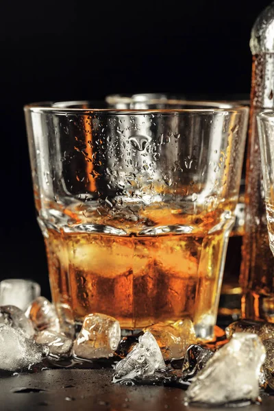 Närbild Glas Med Whisky — Stockfoto