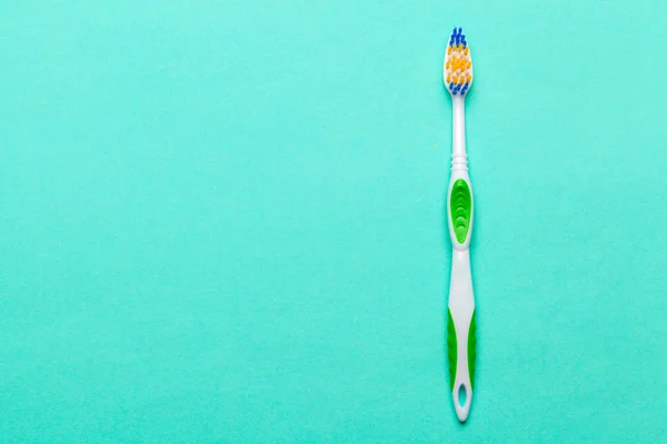 Cepillos Dientes Sobre Fondo Azul —  Fotos de Stock