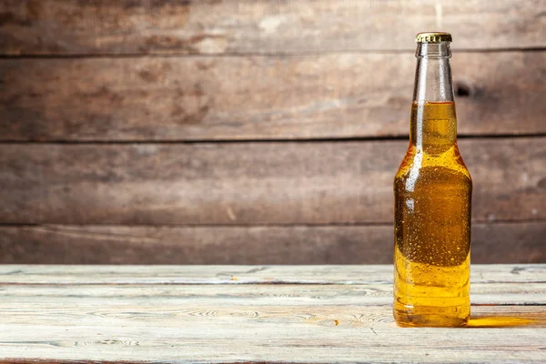 Bicchiere Birra Sullo Sfondo Legno Vicino — Foto Stock