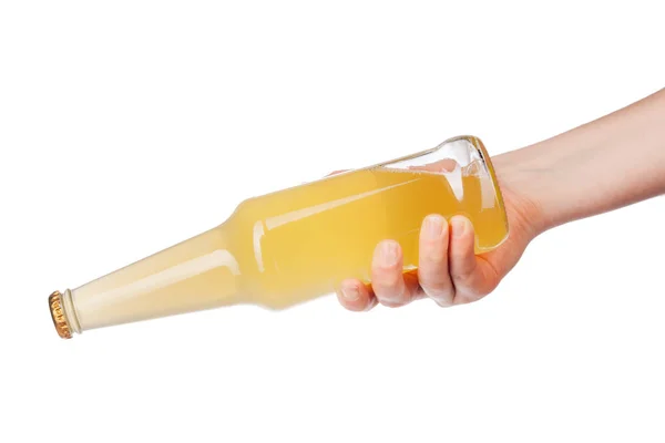Mão Segurando Uma Garrafa Cerveja Sem Etiqueta Isolada Fundo Branco — Fotografia de Stock