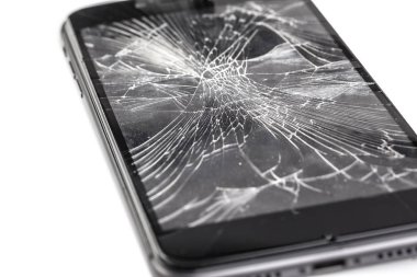 Bozuk ekranlı cep telefonu