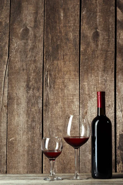 Glass Bottle Delicious Red Wine Table Wooden Background — Stock Photo, Image