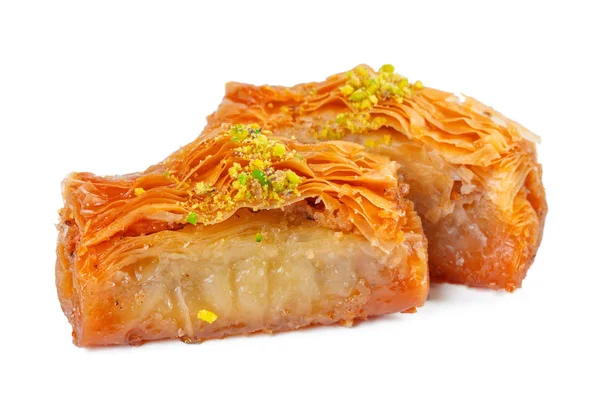 Türk Ramazan Tatlısı Baklava beyazı izole etti