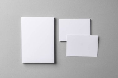 Gri üzerine kopyalama alanı olan kartlar oluşturuldu