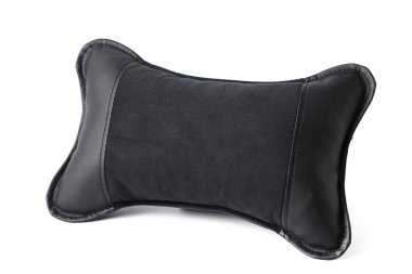 Siyah boyun yastığı beyaz arka planda izole..