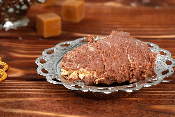 Närbild av en turkisk dessert halva — Stockfoto