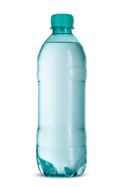 Kleine fles mineraalwater in plastic geïsoleerd op wit — Stockfoto