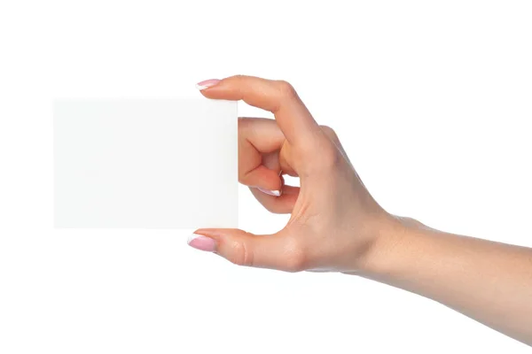 女人手拿空白白卡隔离在白卡上 — 图库照片