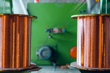 Bakır kablo üretimi, fabrikada kablo üretimi. Kablo fabrikası.