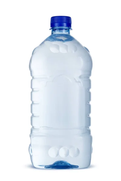 Botella pequeña de agua mineral en plástico aislada en blanco — Foto de Stock