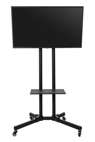 Черный телевизор на металлическом подставке изолирован на белом — стоковое фото
