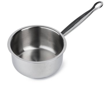Beyaz arkaplanda yeni gümüş metal güveç