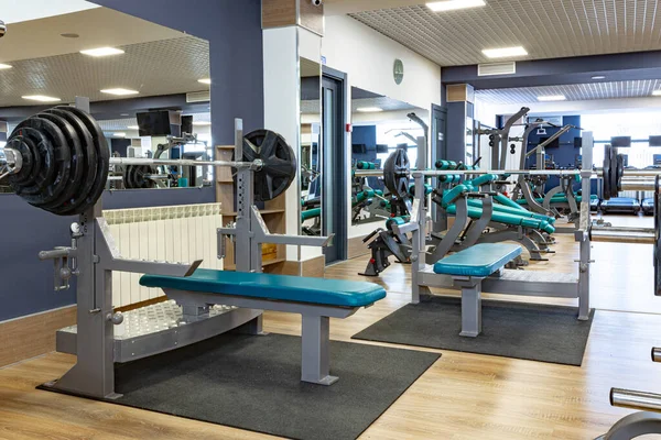 New sports equipment in a gym, nobody — Stock Photo, Image