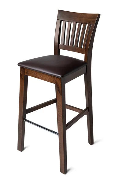 Vysoká dřevěná barová stolička izolovaná na bílém — Stock fotografie