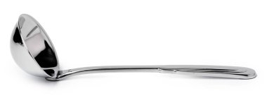 Çelik çorba kepçesi beyaz arka planda izole