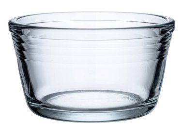 Boş cam kase beyaz arkaplanda izole edildi