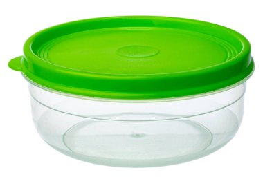 Beyaza izole edilmiş yiyecekler için plastik depolama konteynırı